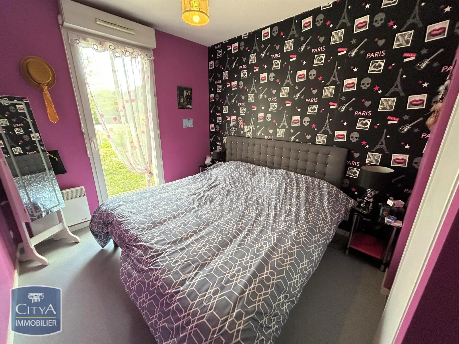 A VENDRE T3 DOUCHE LOCATAIRE EN PLACE IMMEUBLE RÉCENT BUS PROCHE DU CENTRE 2 CHAMBRES PARKING