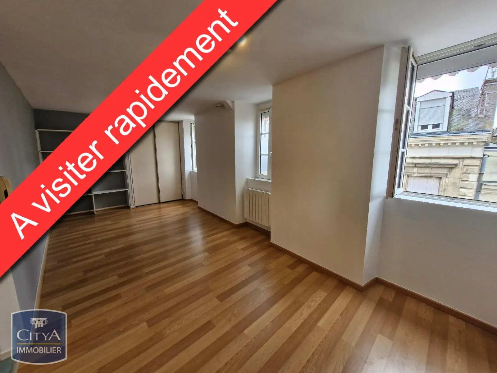 Photo 1 Appartement 1 pièce 22.3m²