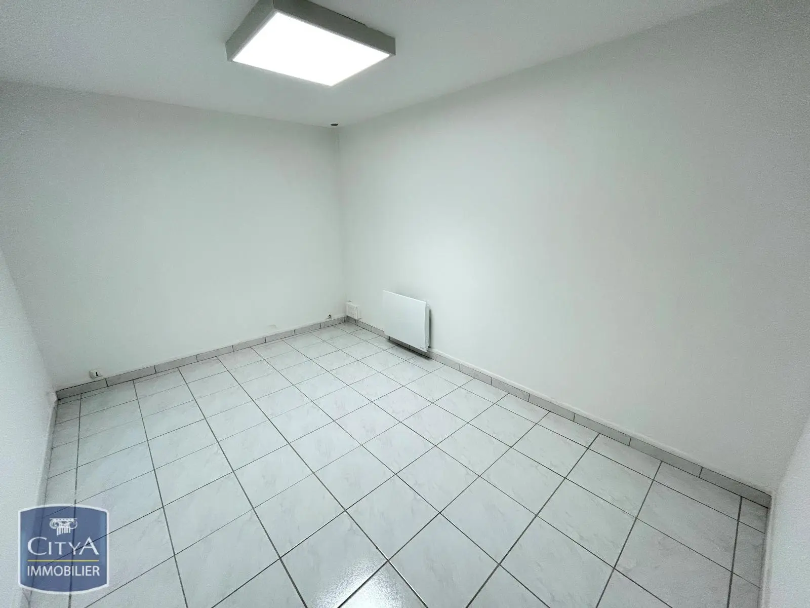 Photo 13 Local Commercial