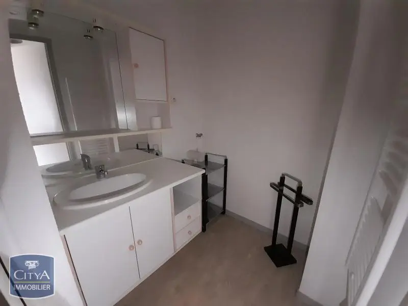 Photo 4 Appartement 1 pièce 19.79m²