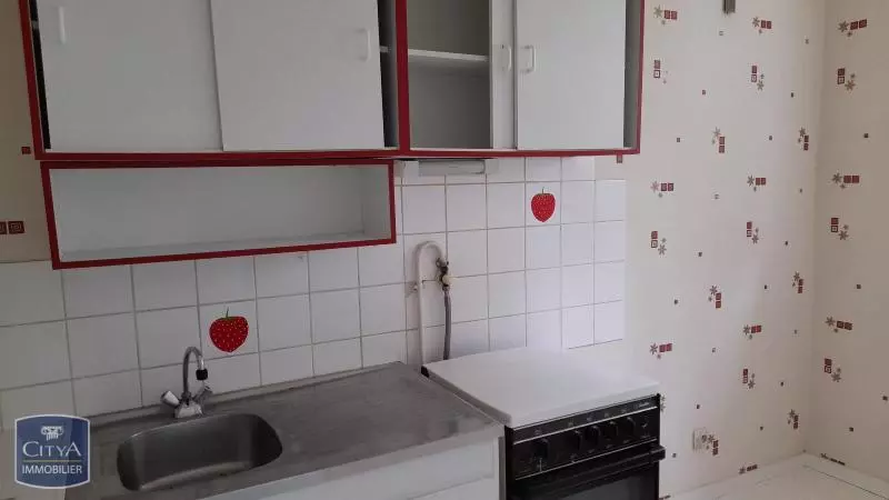 Photo 2 Appartement 1 pièce 32.35m²