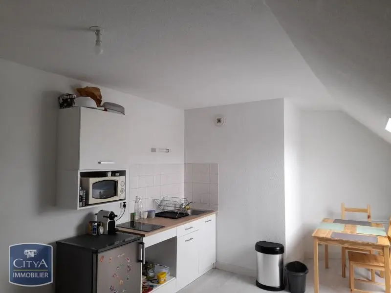 Photo 1 Appartement 1 pièce 25.61m²