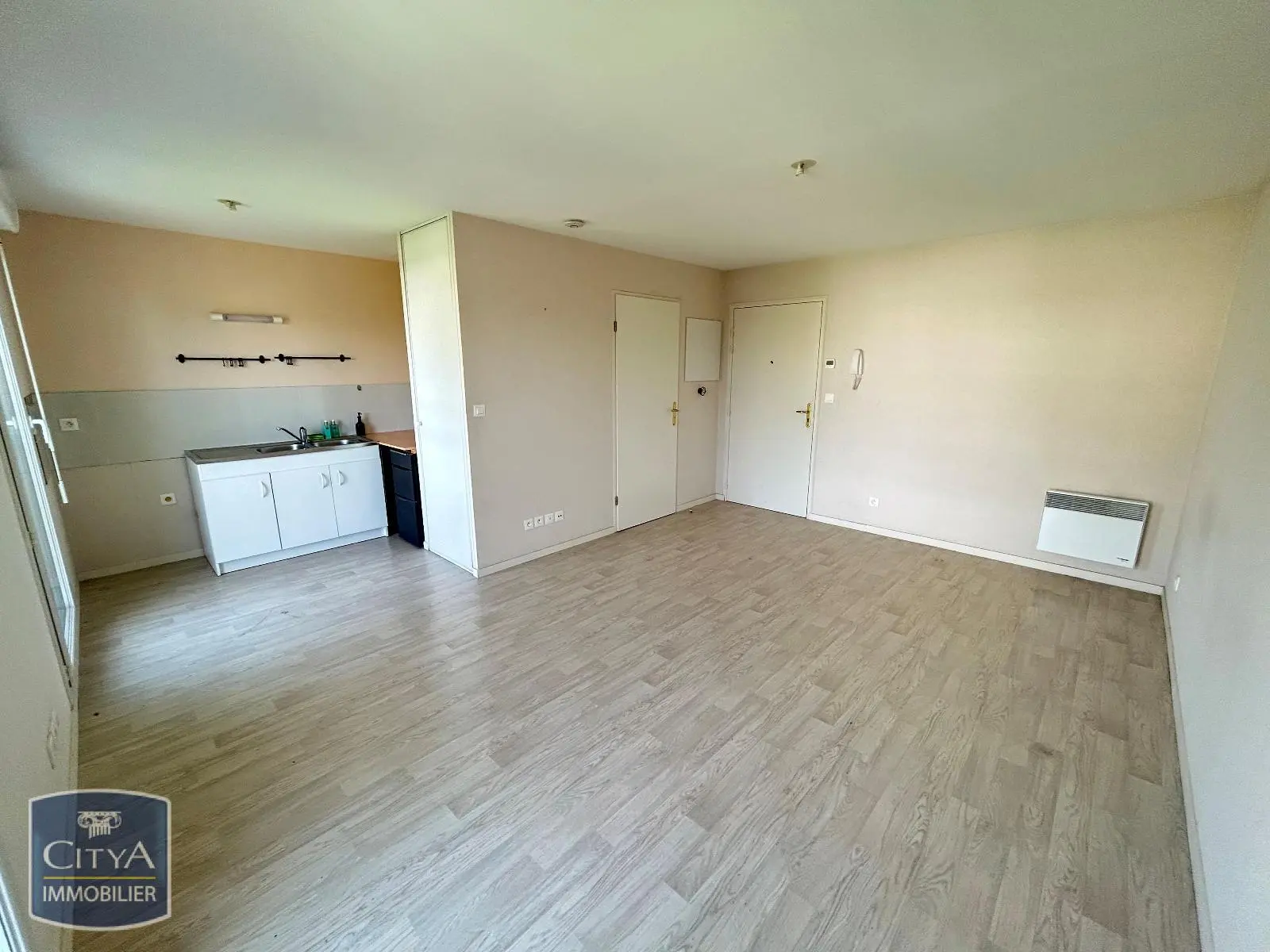 Photo 1 Appartement 1 pièce 26.3m²