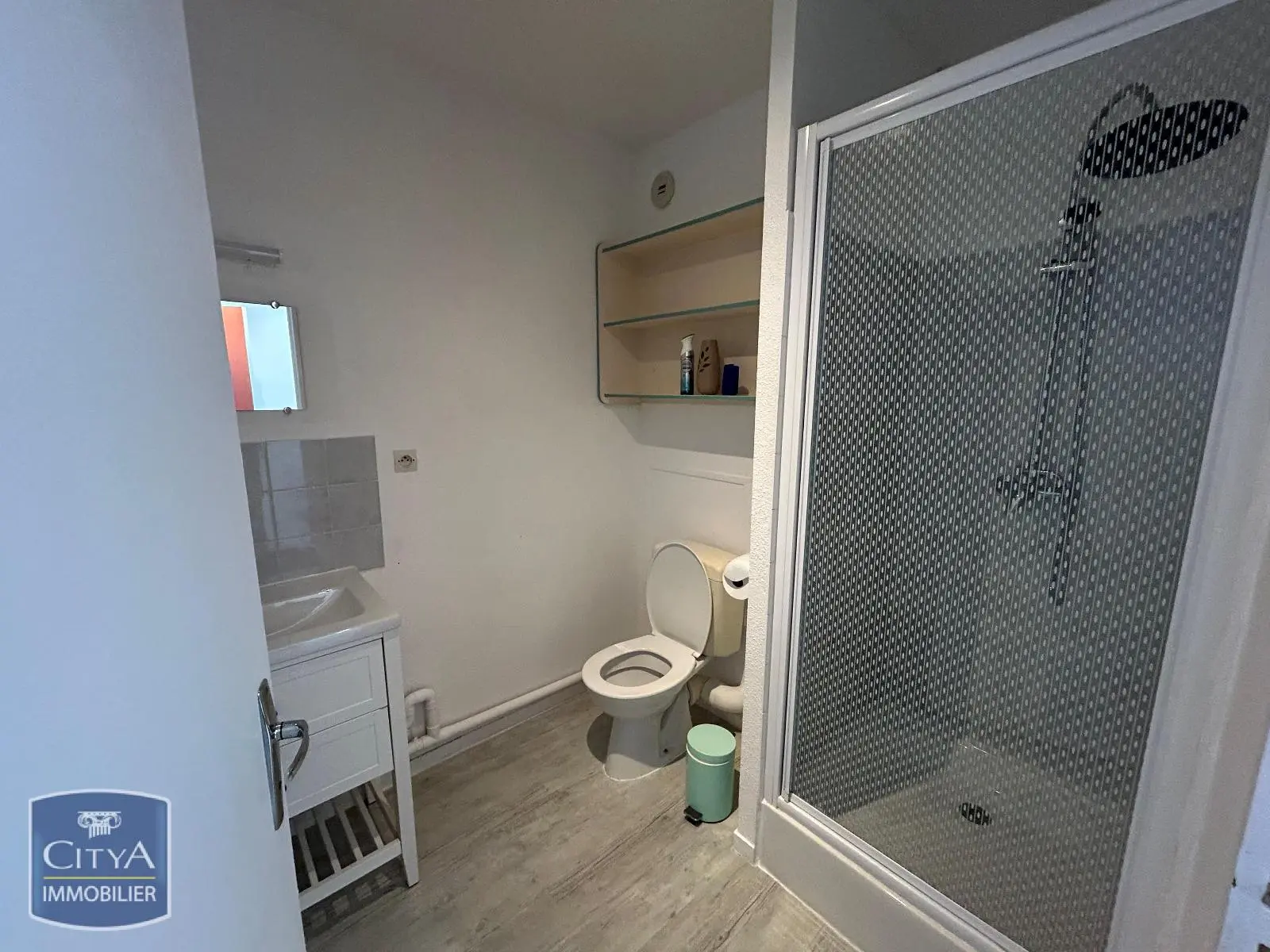 Photo 3 Appartement 1 pièce 18.16m²