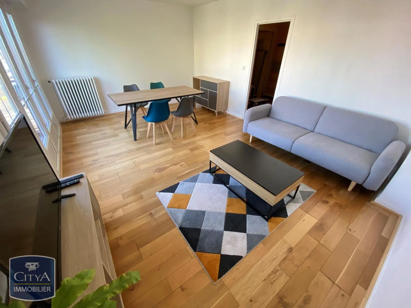 Photo 2 Appartement 4 pièces 74m²
