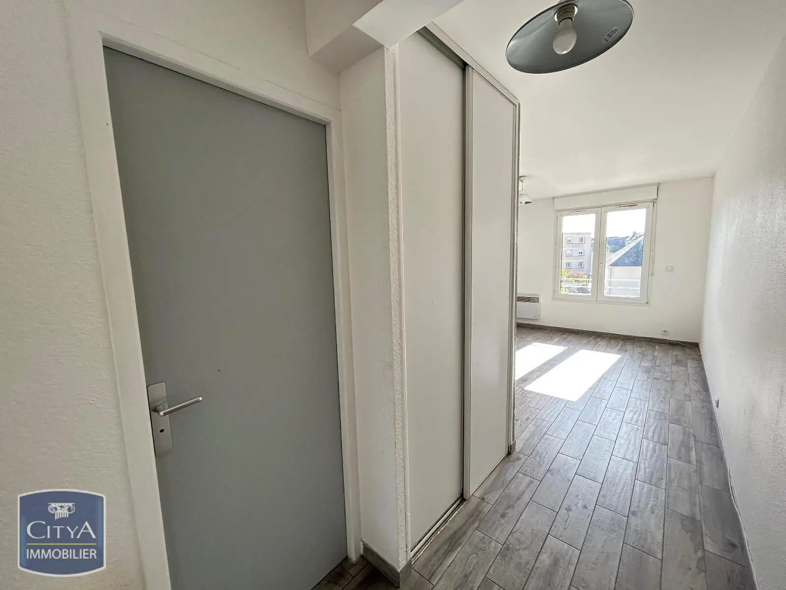 Photo 3 Appartement 1 pièce 25.63m²