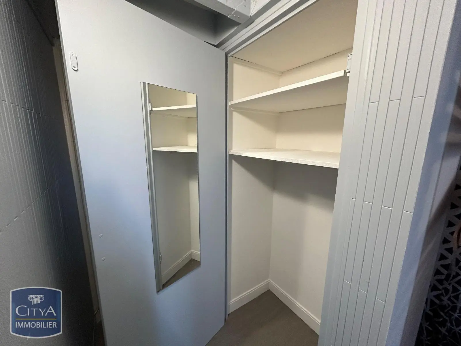 Photo 4 Appartement 1 pièce 9.95m²