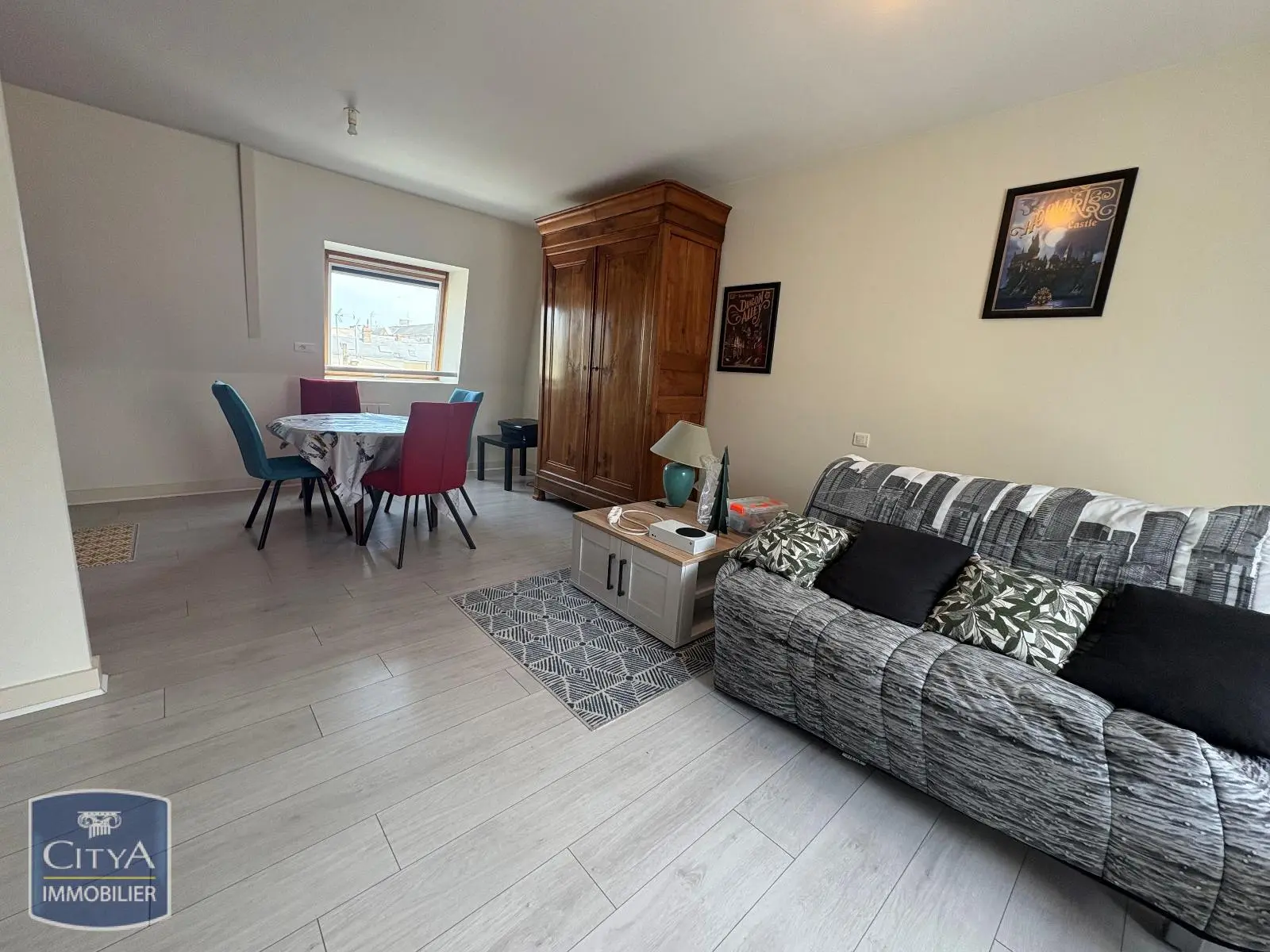 Photo 2 Appartement 1 pièce 31.18m²