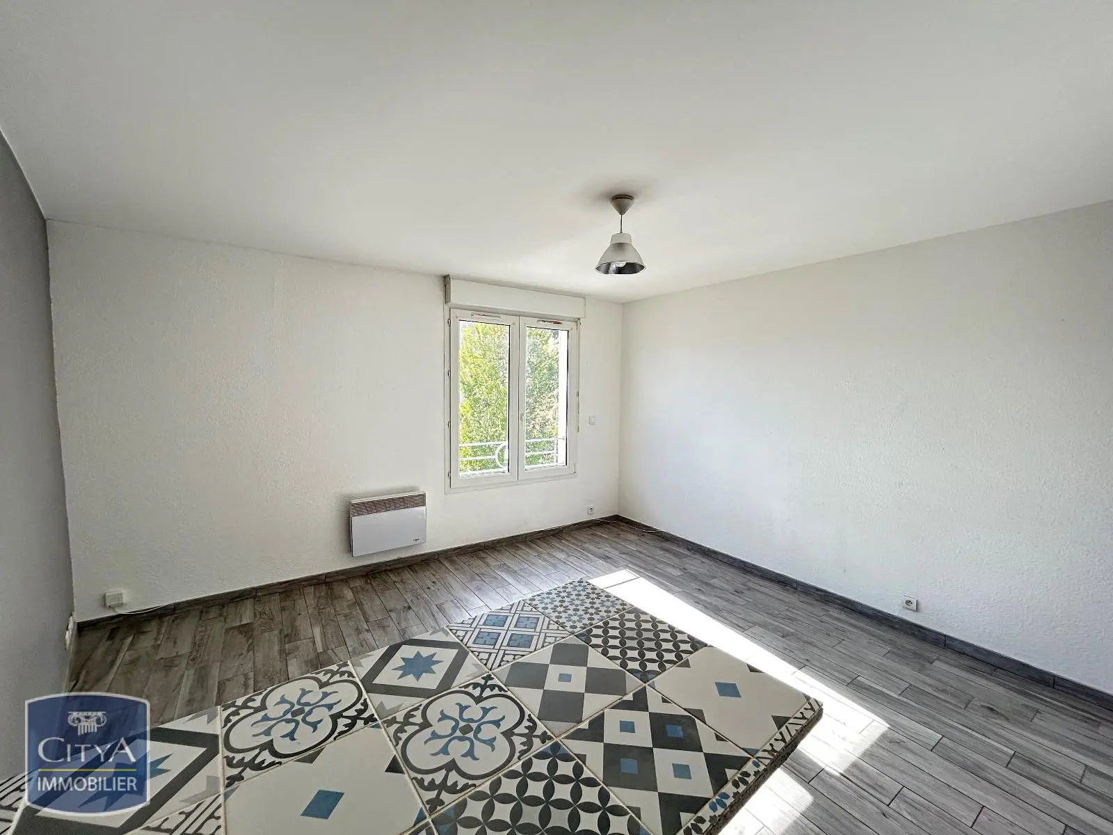 Photo 2 Appartement 1 pièce 25.63m²