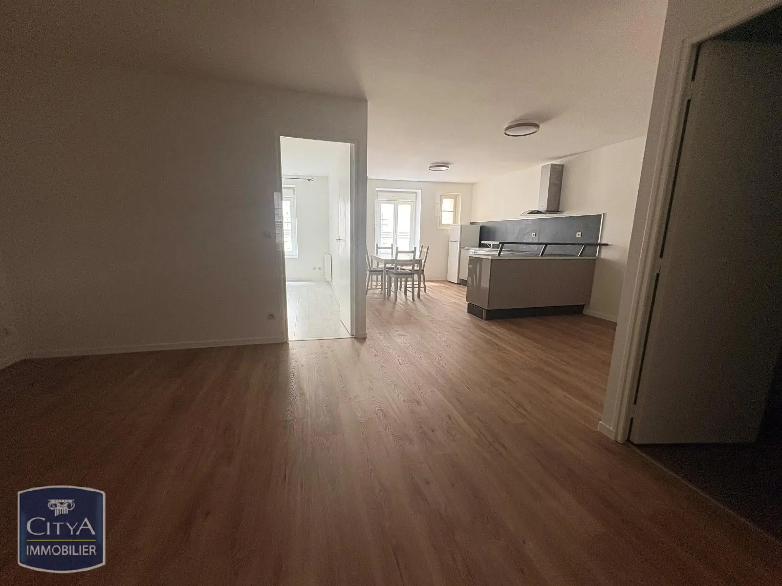 Photo 3 Appartement 2 pièces 66.67m²