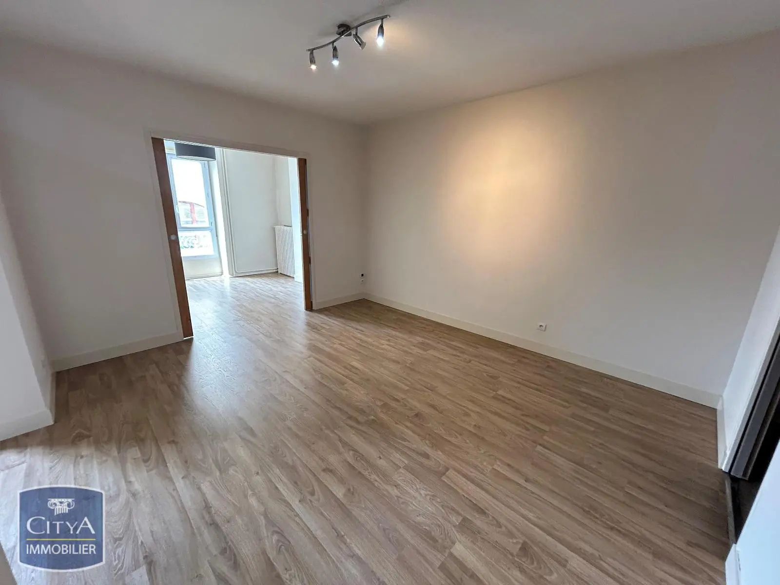 Photo 2 Appartement 2 pièces 59.31m²