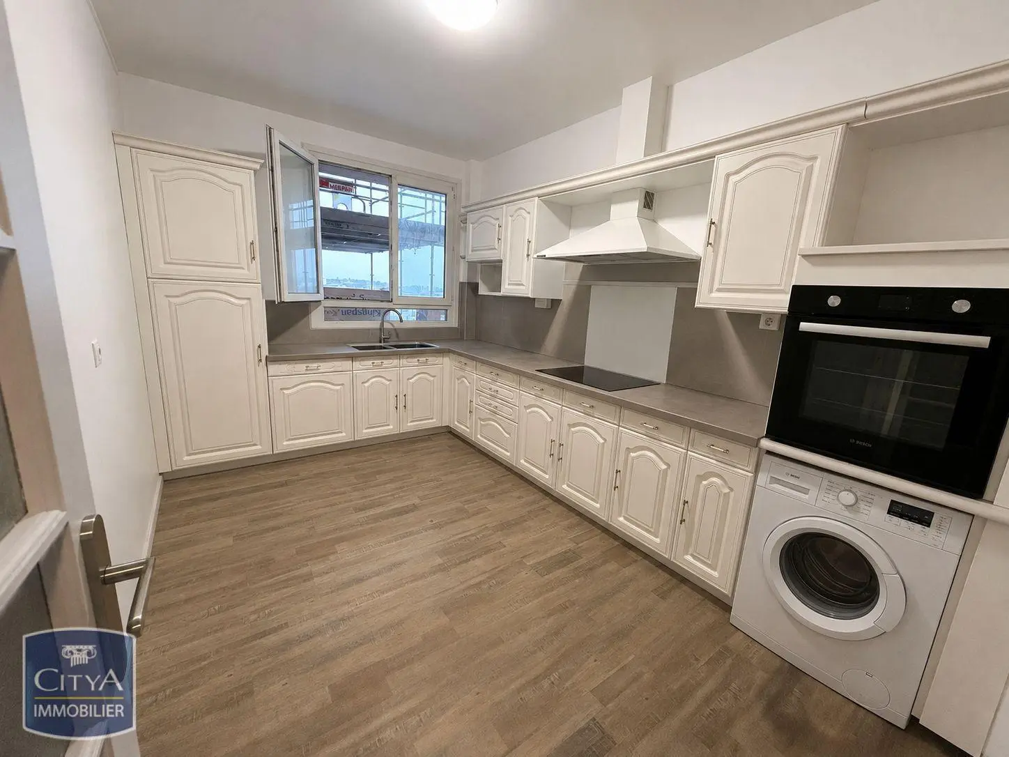 Photo 2 Appartement 3 pièces 77.6m²