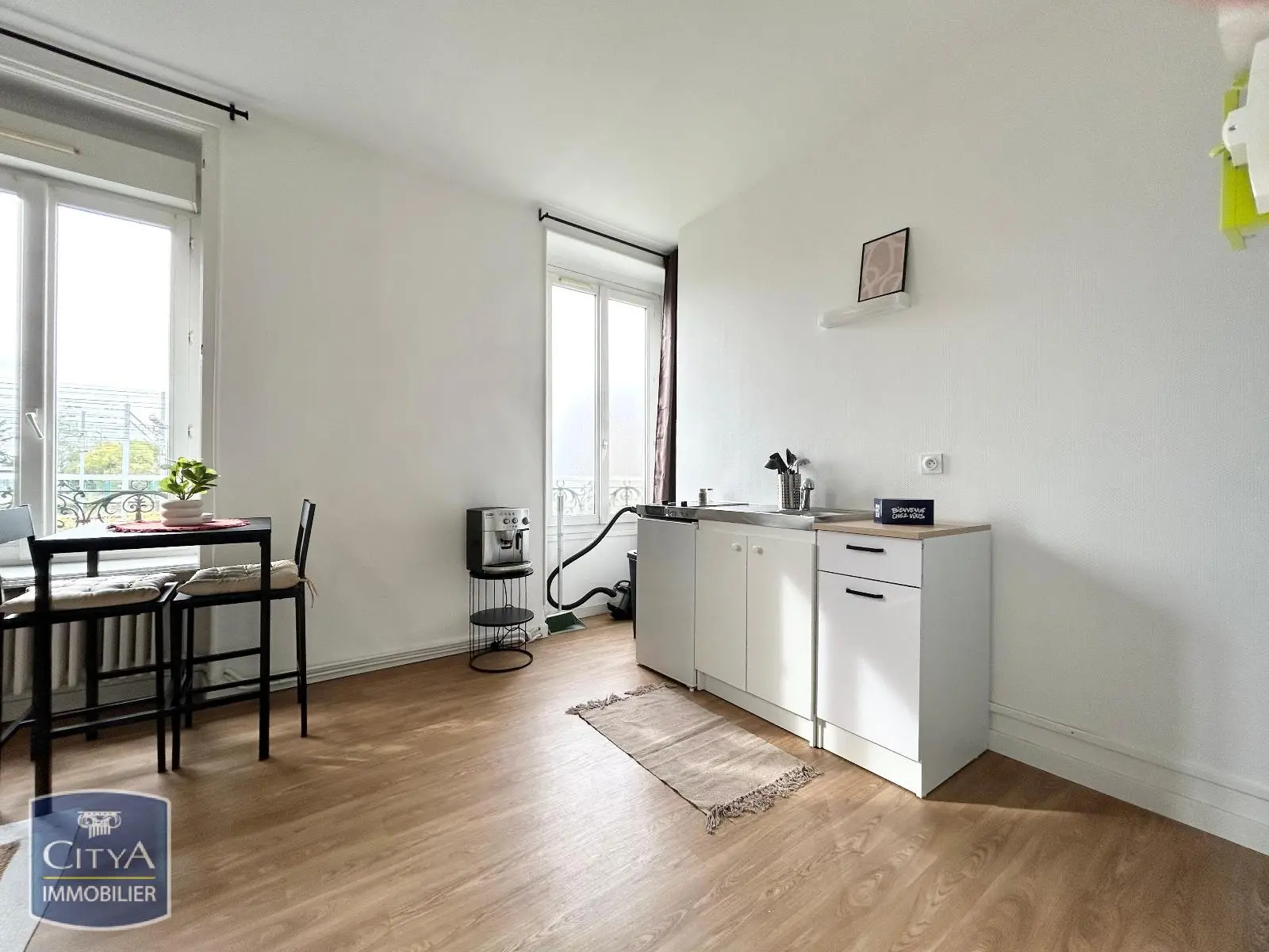 Photo 3 Appartement 1 pièce 24.48m²