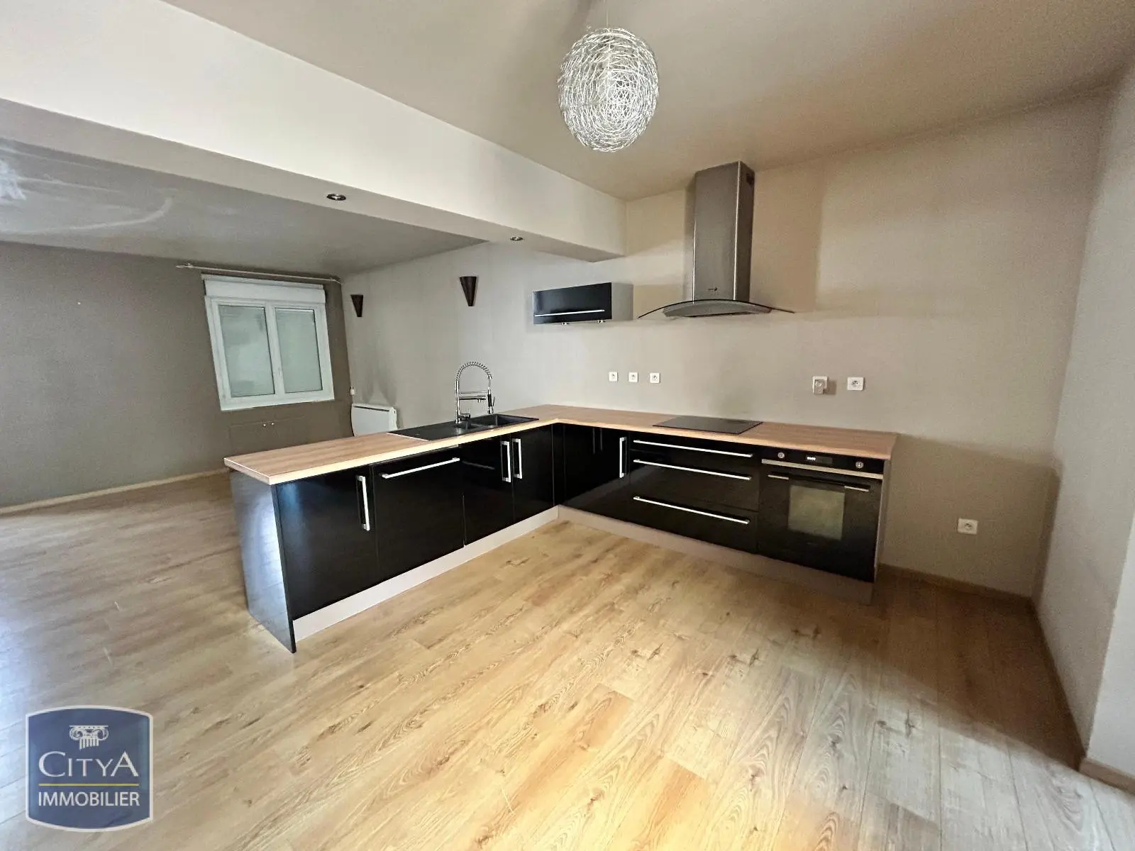 Photo 1 Maison 4 pièces 70.93m²