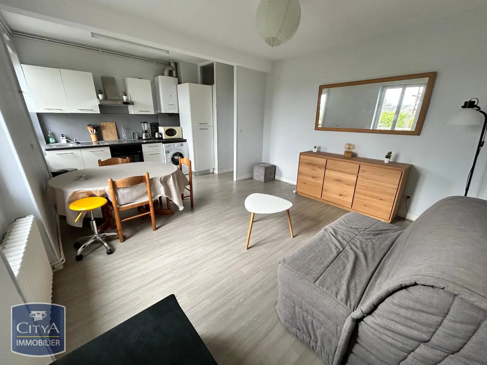 Photo 2 Appartement 2 pièces 42.19m²