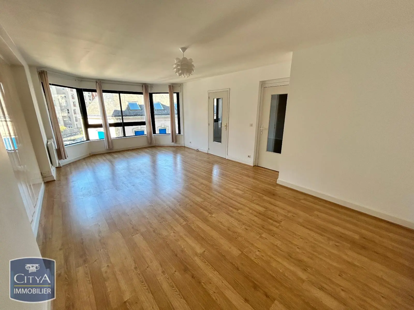Photo 1 Appartement 3 pièces 85.3m²
