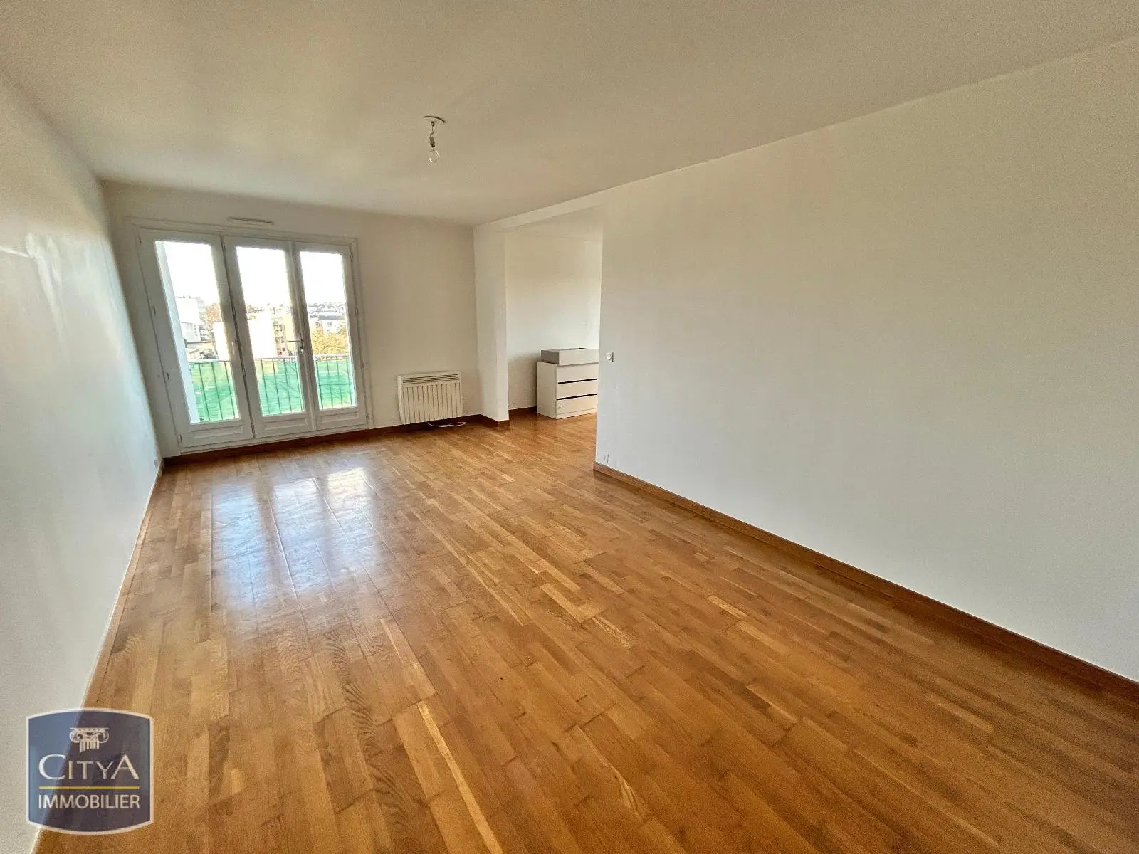 Photo 2 Appartement 4 pièces 77.57m²