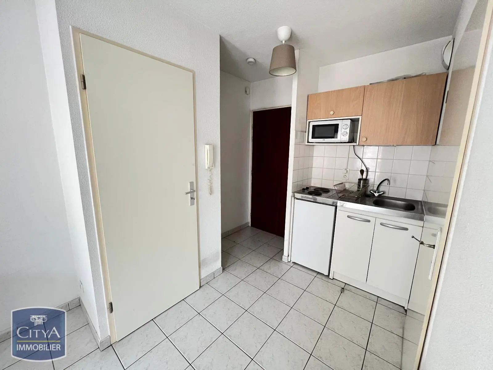 Photo 3 Appartement 1 pièce 20.83m²