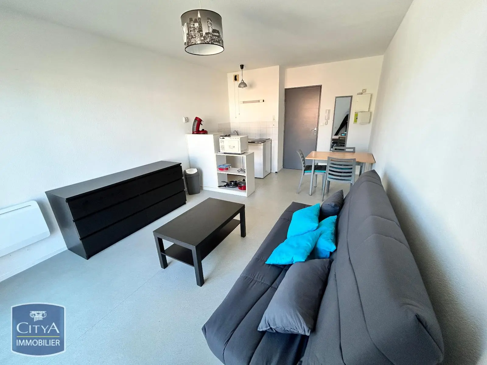 Photo 3 Appartement 1 pièce 23.99m²