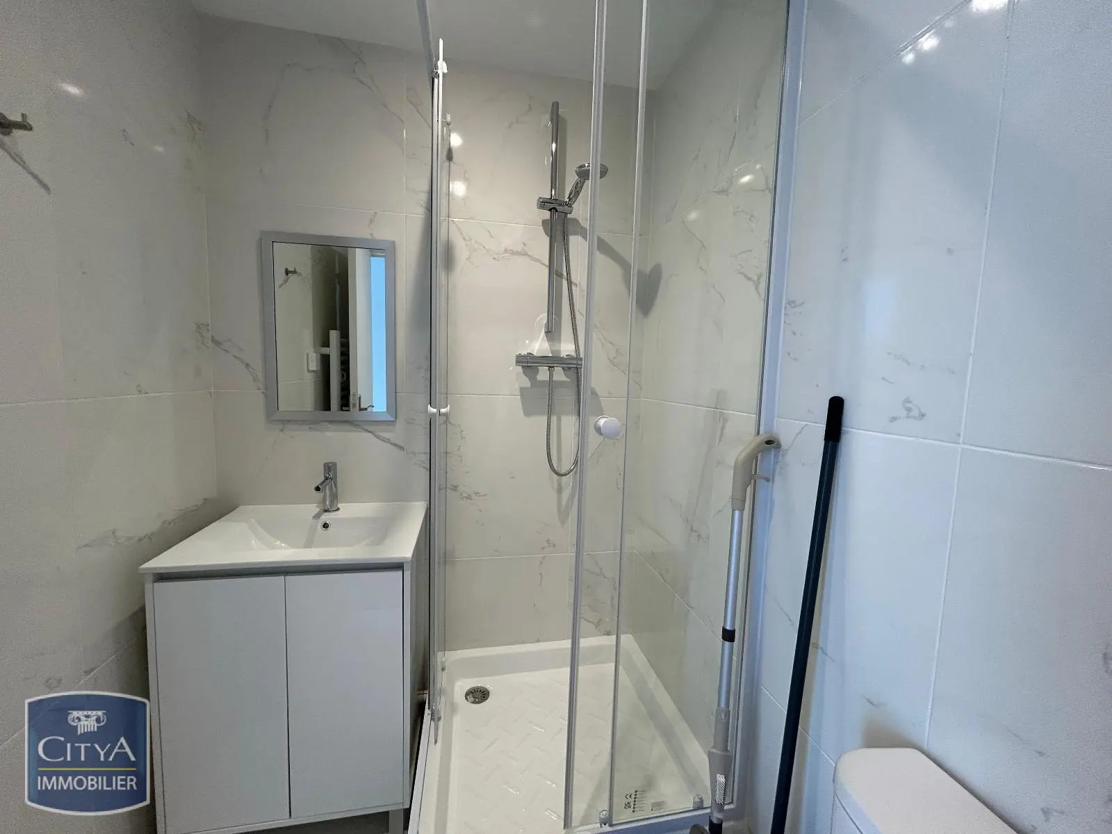 Photo 3 Appartement 1 pièce 16.9m²