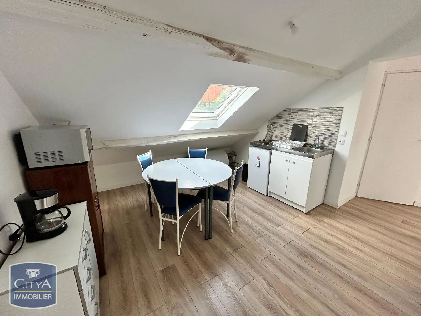 Photo 2 Appartement 4 pièces 42.84m²
