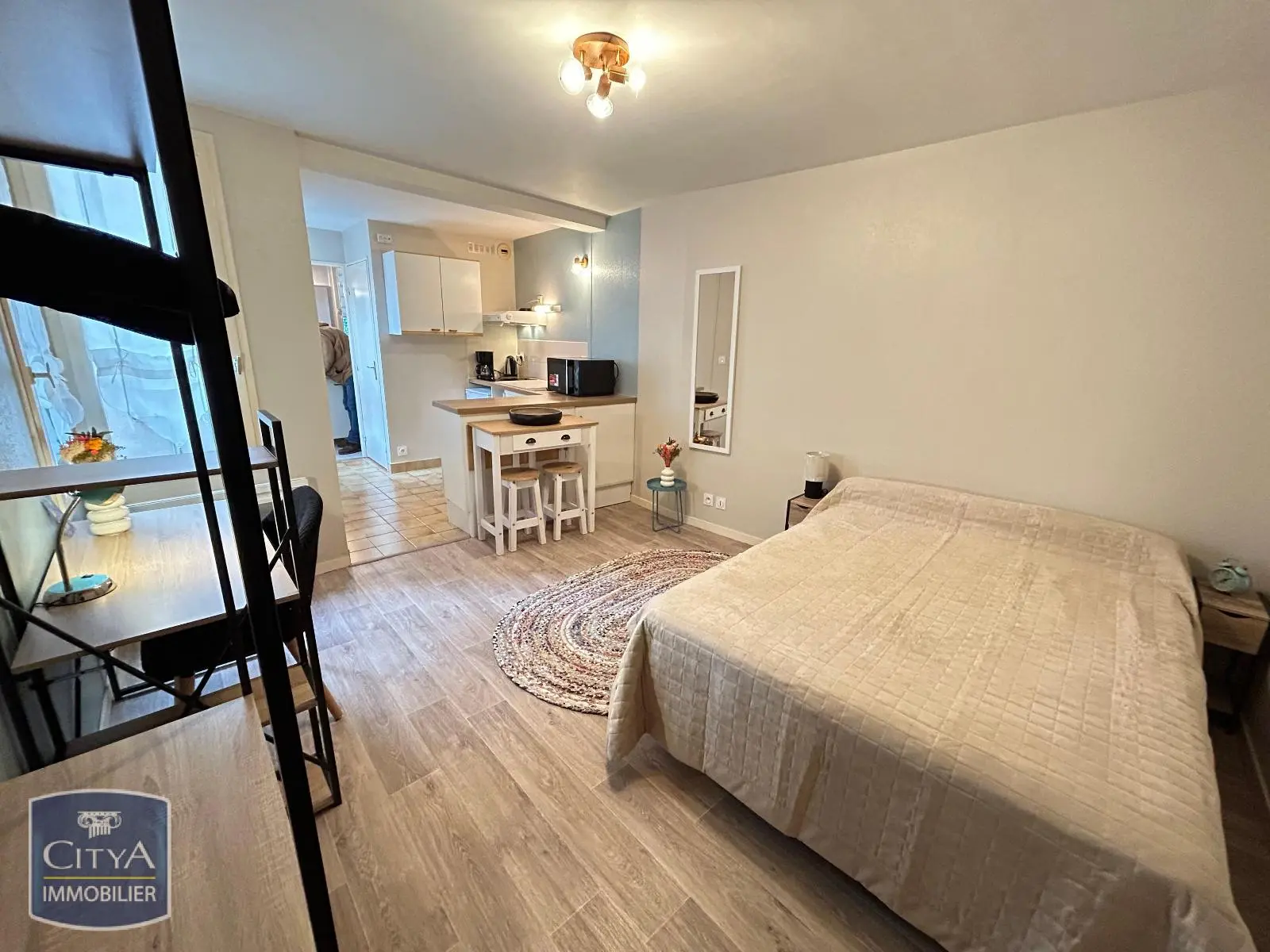 Photo 2 Appartement 1 pièce 22.28m²