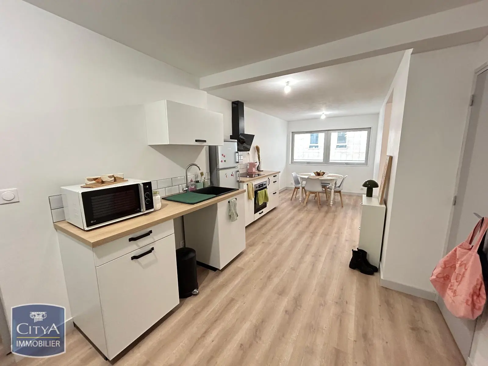 Photo 3 Appartement 3 pièces 67.77m²