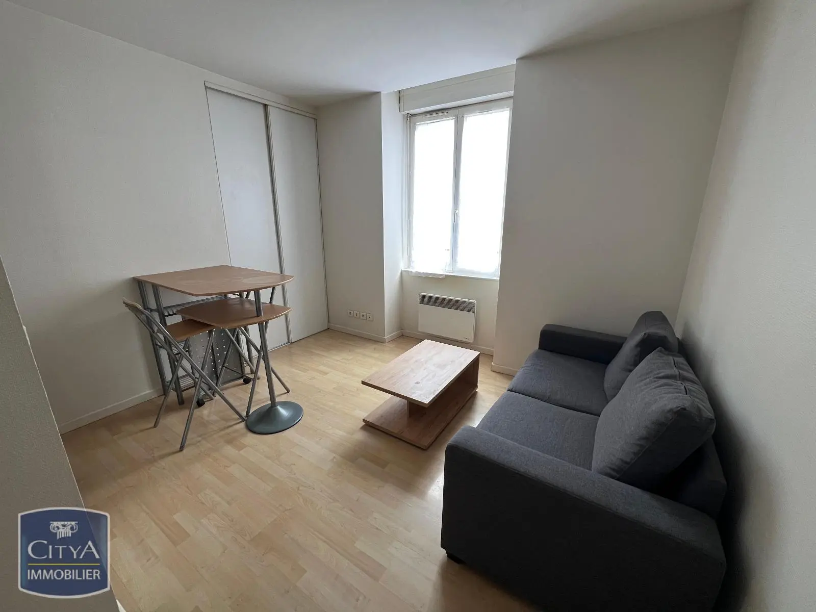 Photo 1 Appartement 2 pièces 27.04m²