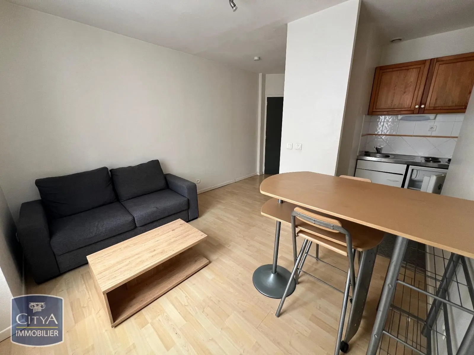 Photo 2 Appartement 2 pièces 27.04m²