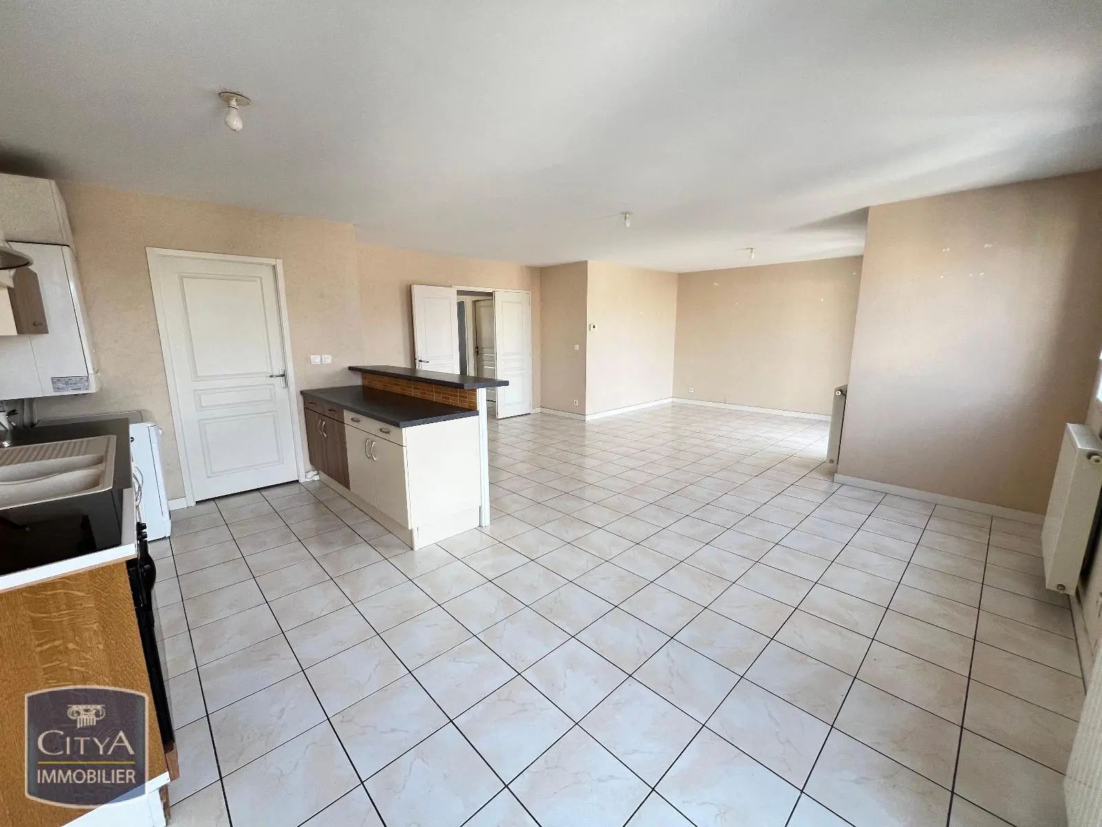 Photo 2 Appartement 3 pièces 84.83m²