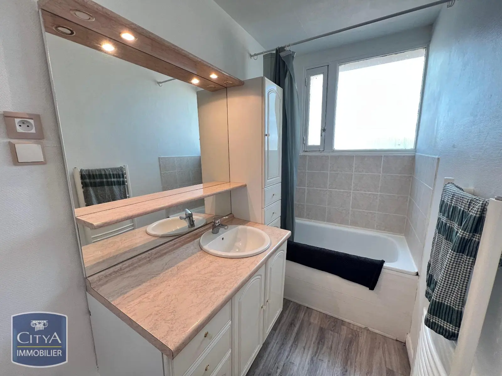 Photo 12 Appartement 4 pièces 65.39m²