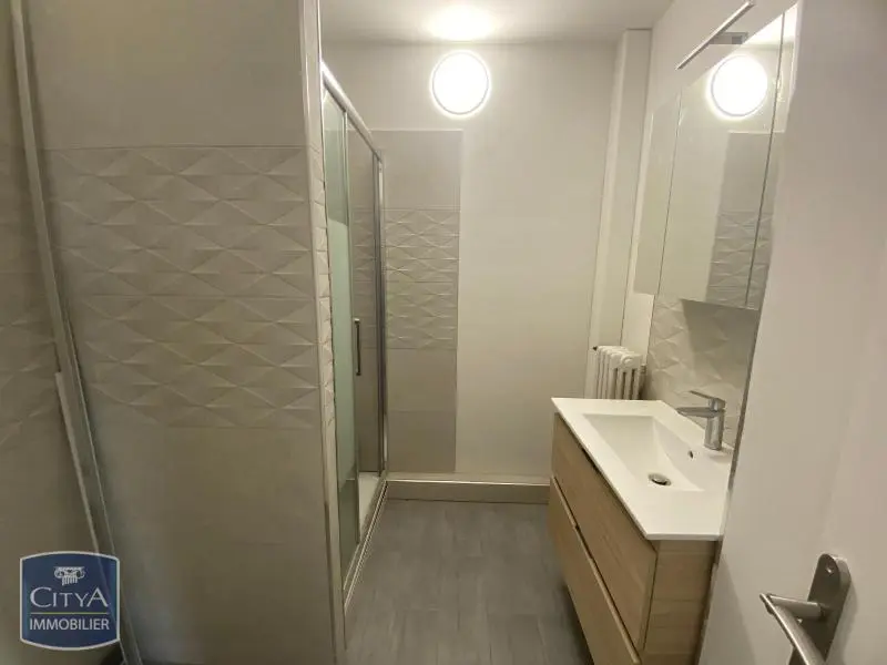 Photo 7 Appartement 4 pièces 84.3m²