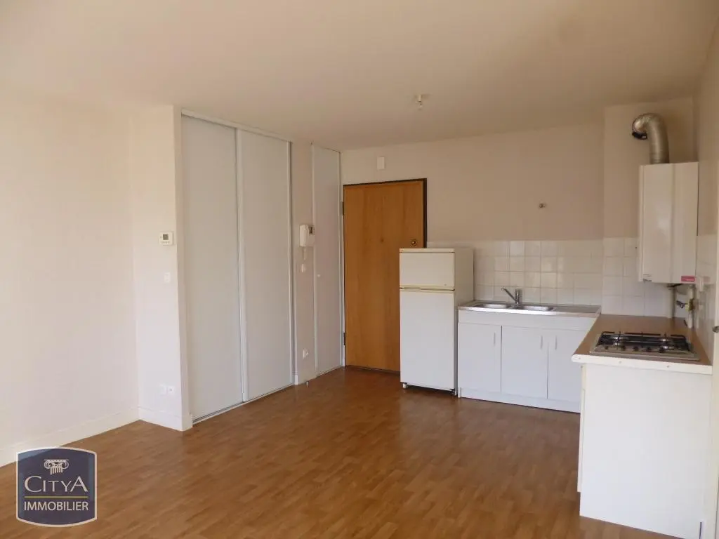 Photo 1 Appartement 1 pièce 34.82m²