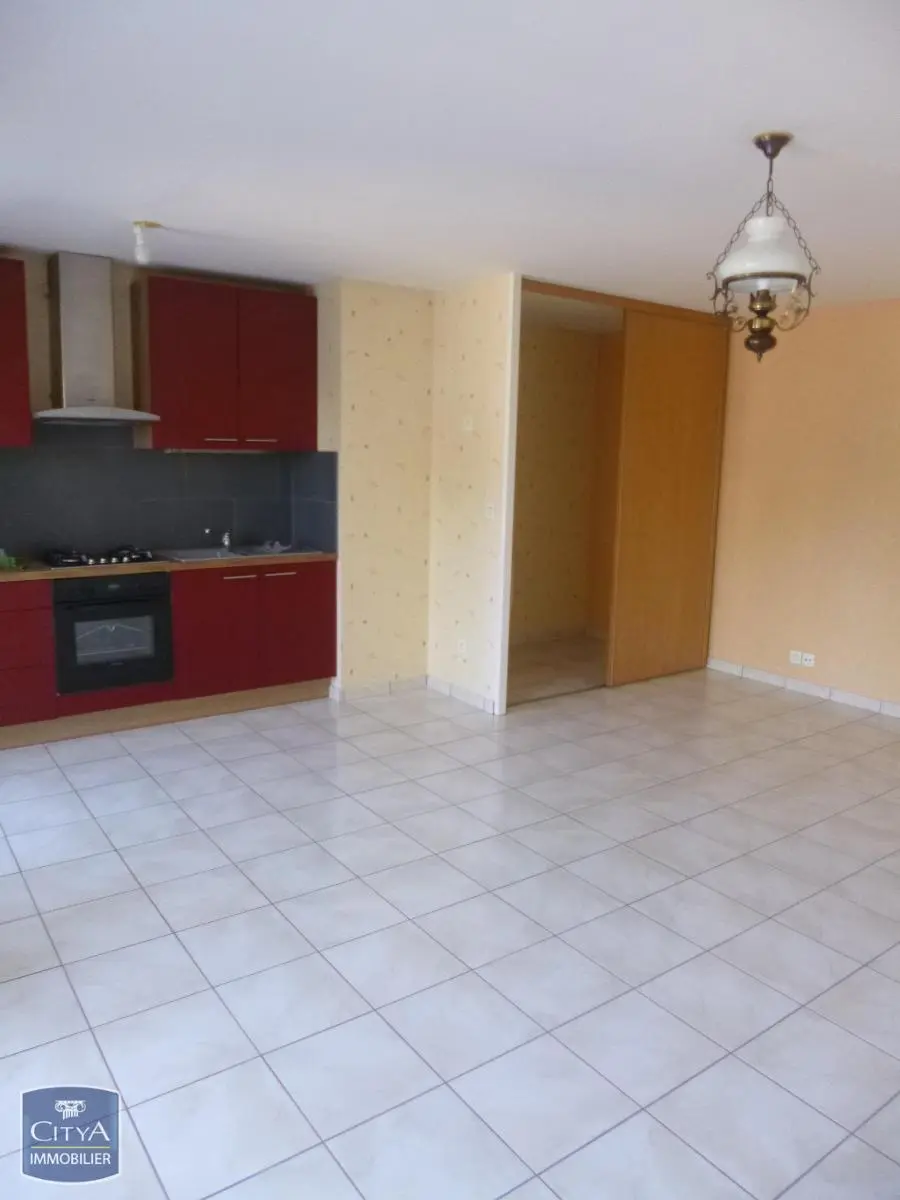 Photo 3 Appartement 4 pièces 80.18m²
