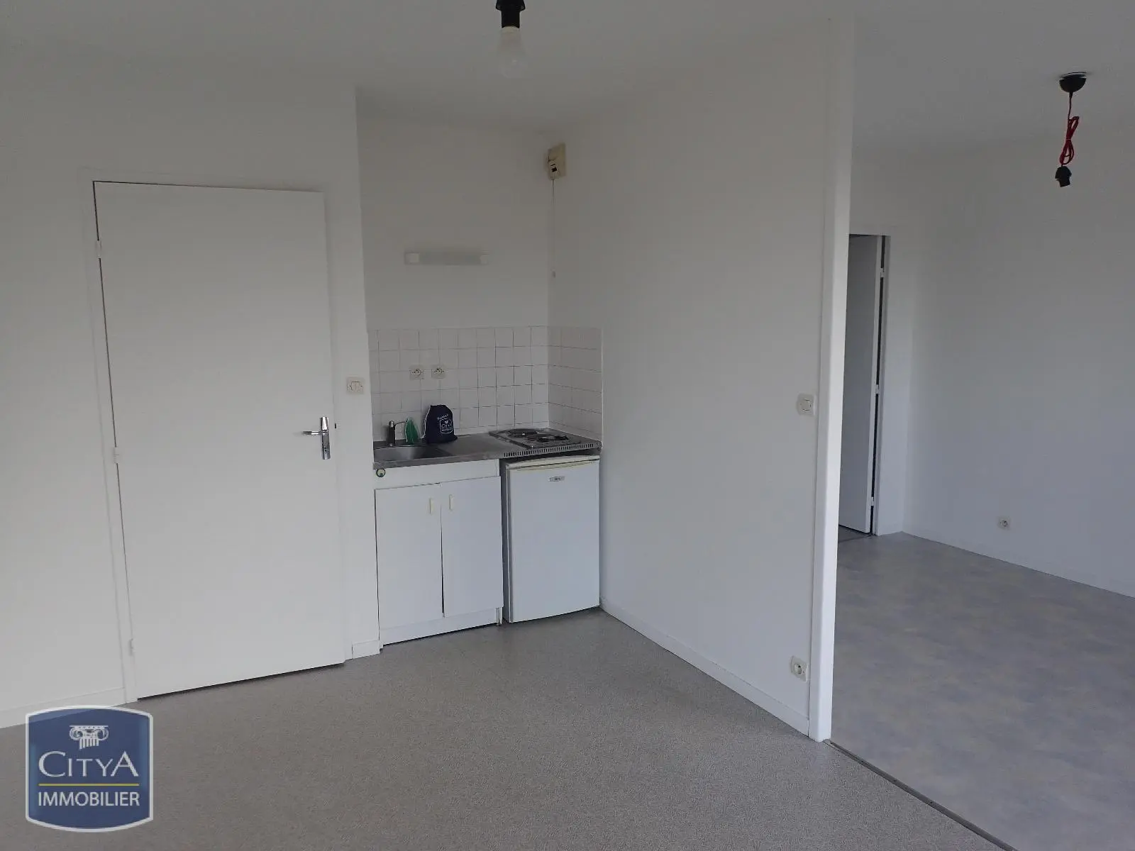 Photo 1 Appartement 1 pièce 33.51m²