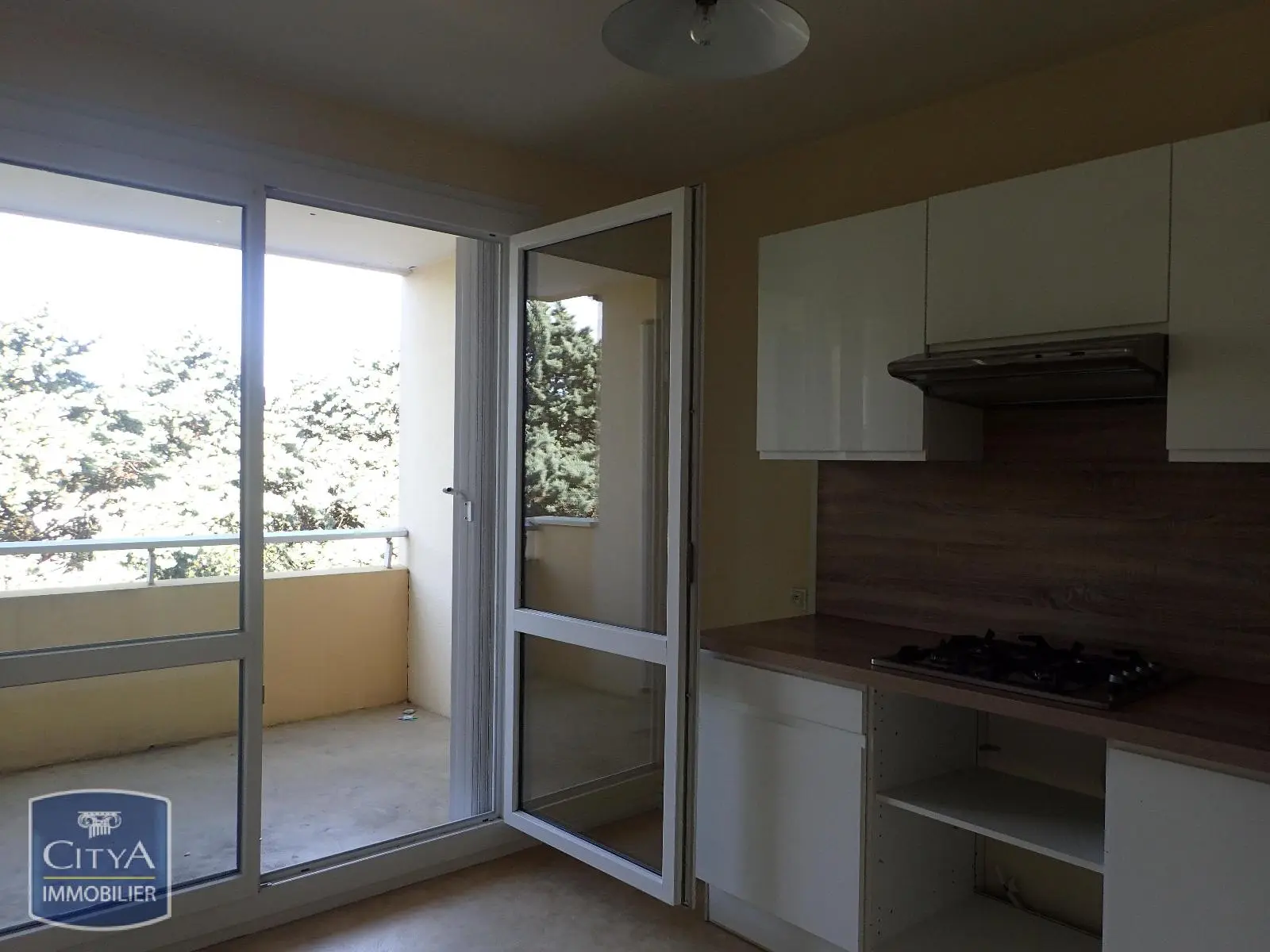 Photo 2 Appartement 4 pièces 83.94m²