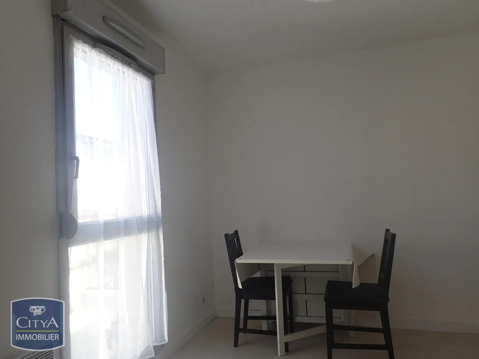 Photo 2 Appartement 1 pièce 21.56m²