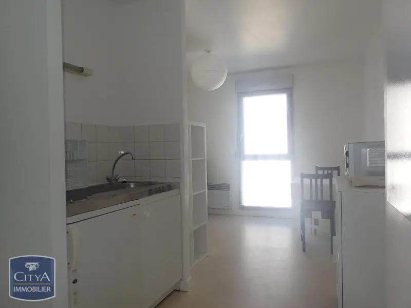 Photo 3 Appartement 1 pièce 21.56m²