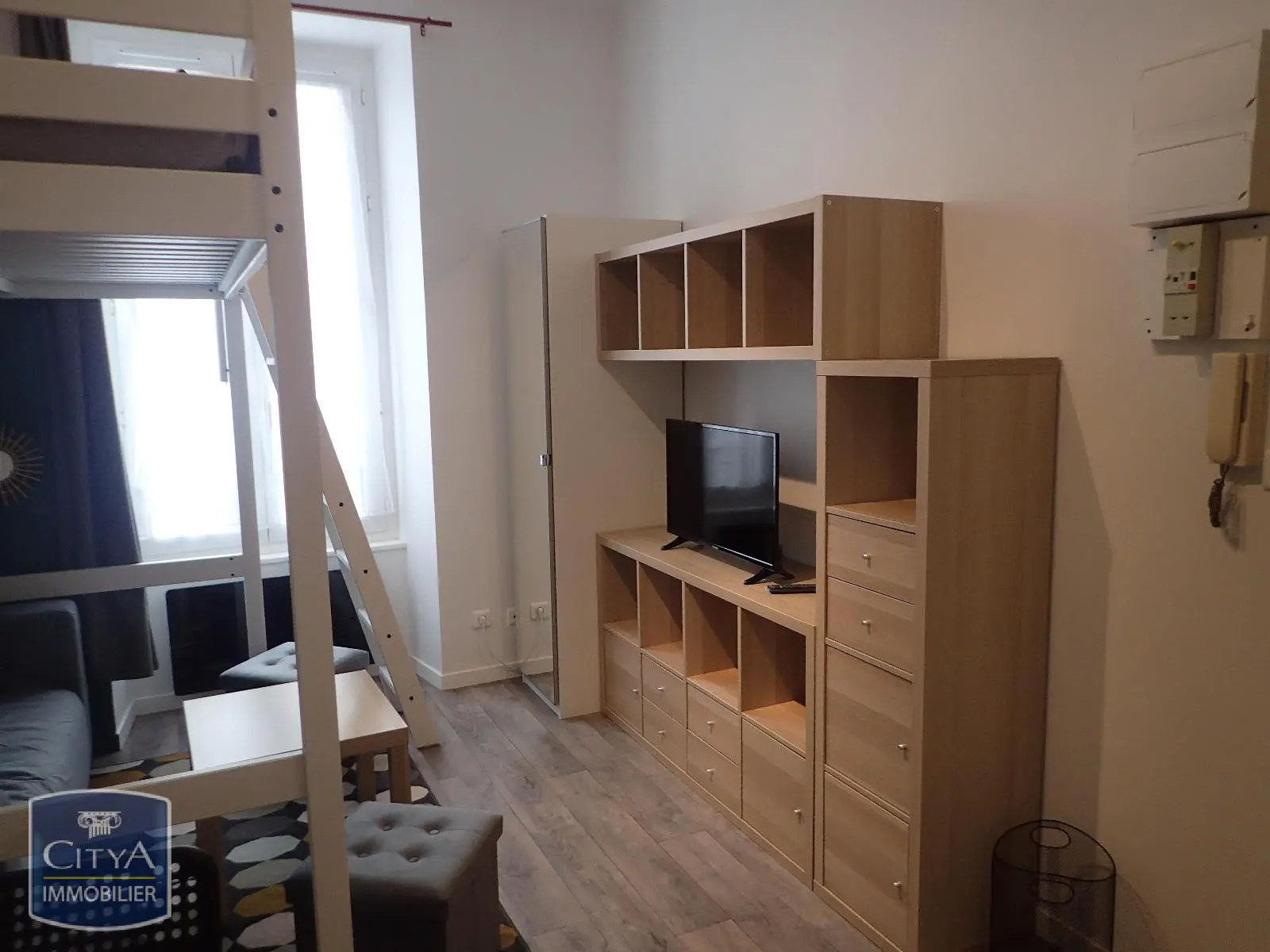 Photo 2 Appartement 1 pièce 17.72m²