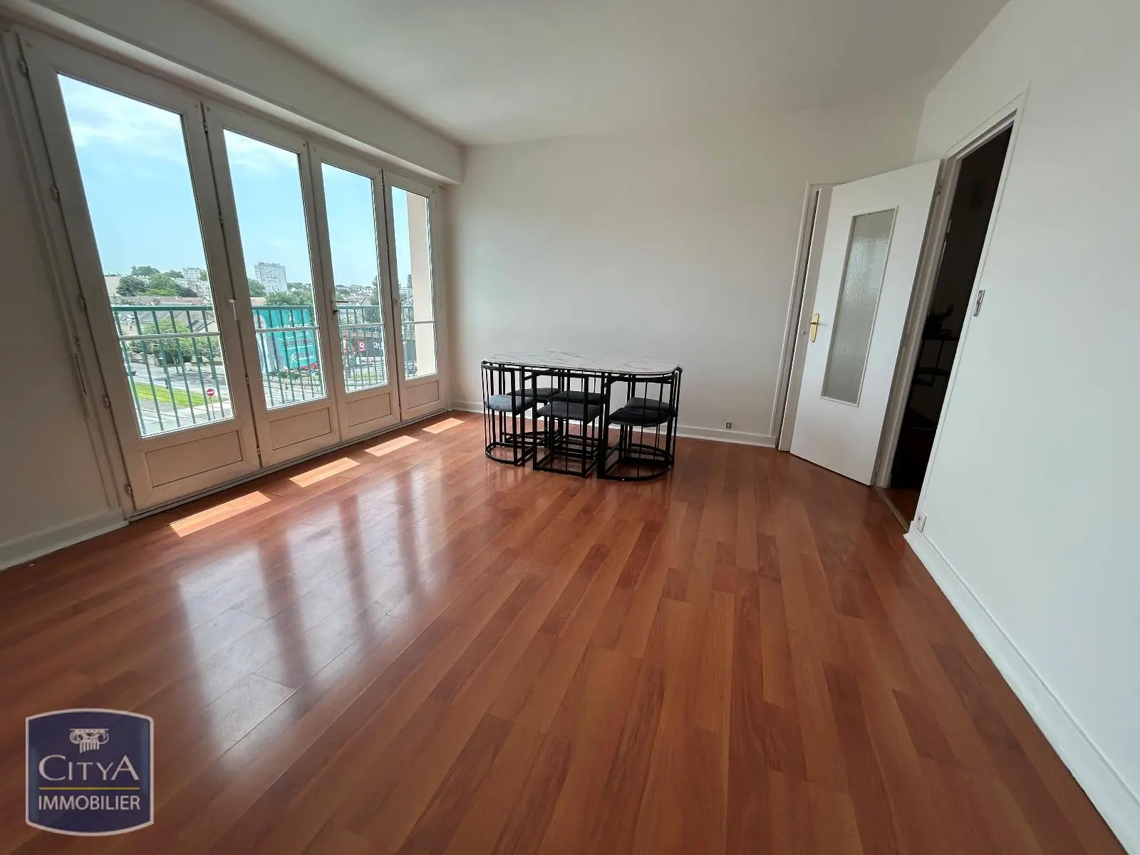 Photo 1 Appartement 3 pièces 58.04m²