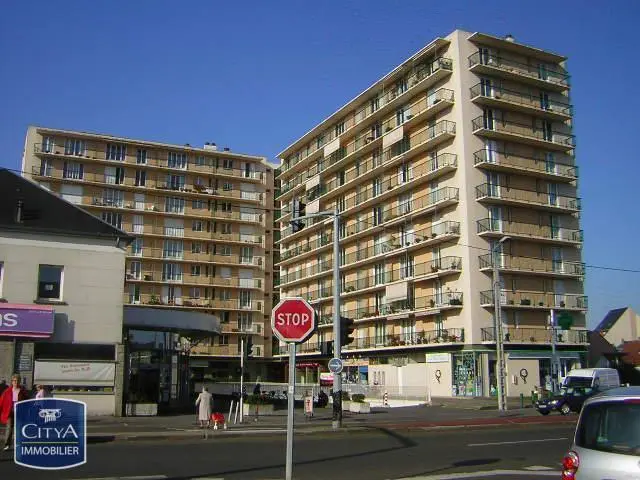 Photo 1 Parking
