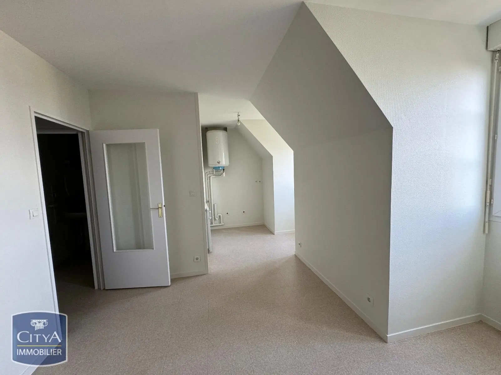 Photo 3 Appartement 1 pièce 26.06m²