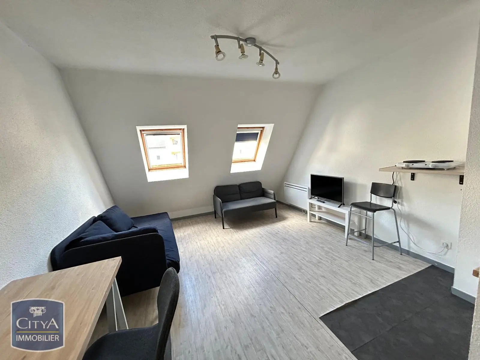 Photo 2 Appartement 1 pièce 18.39m²