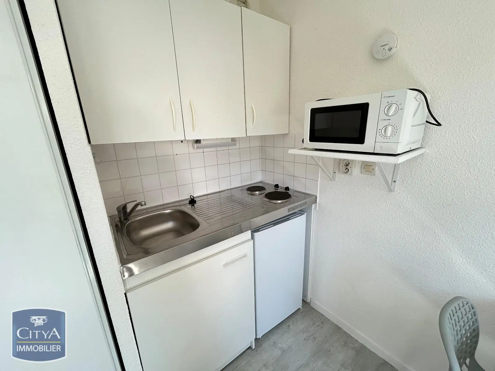 Photo 3 Appartement 1 pièce 18.16m²