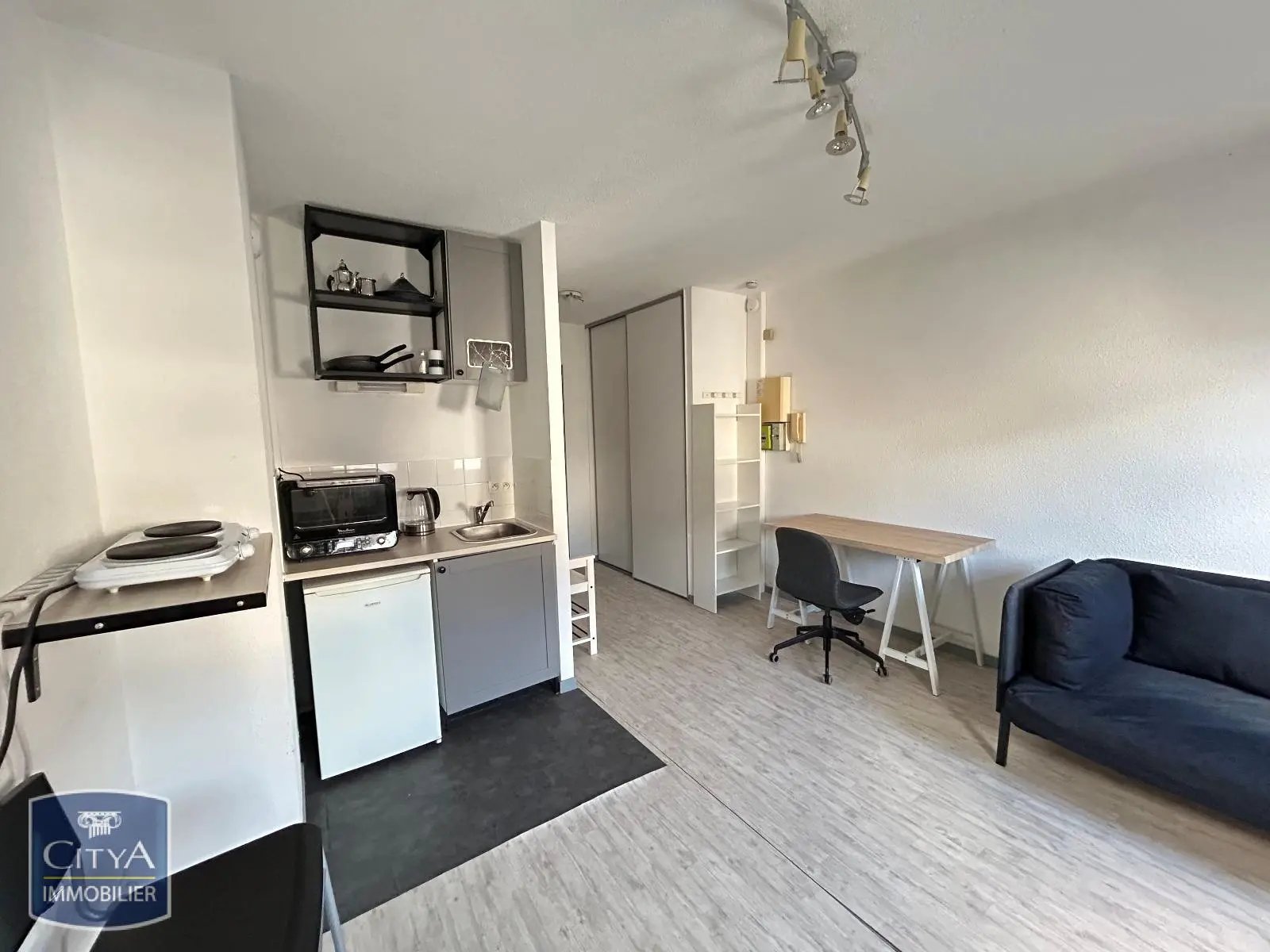 Photo 3 Appartement 1 pièce 18.39m²