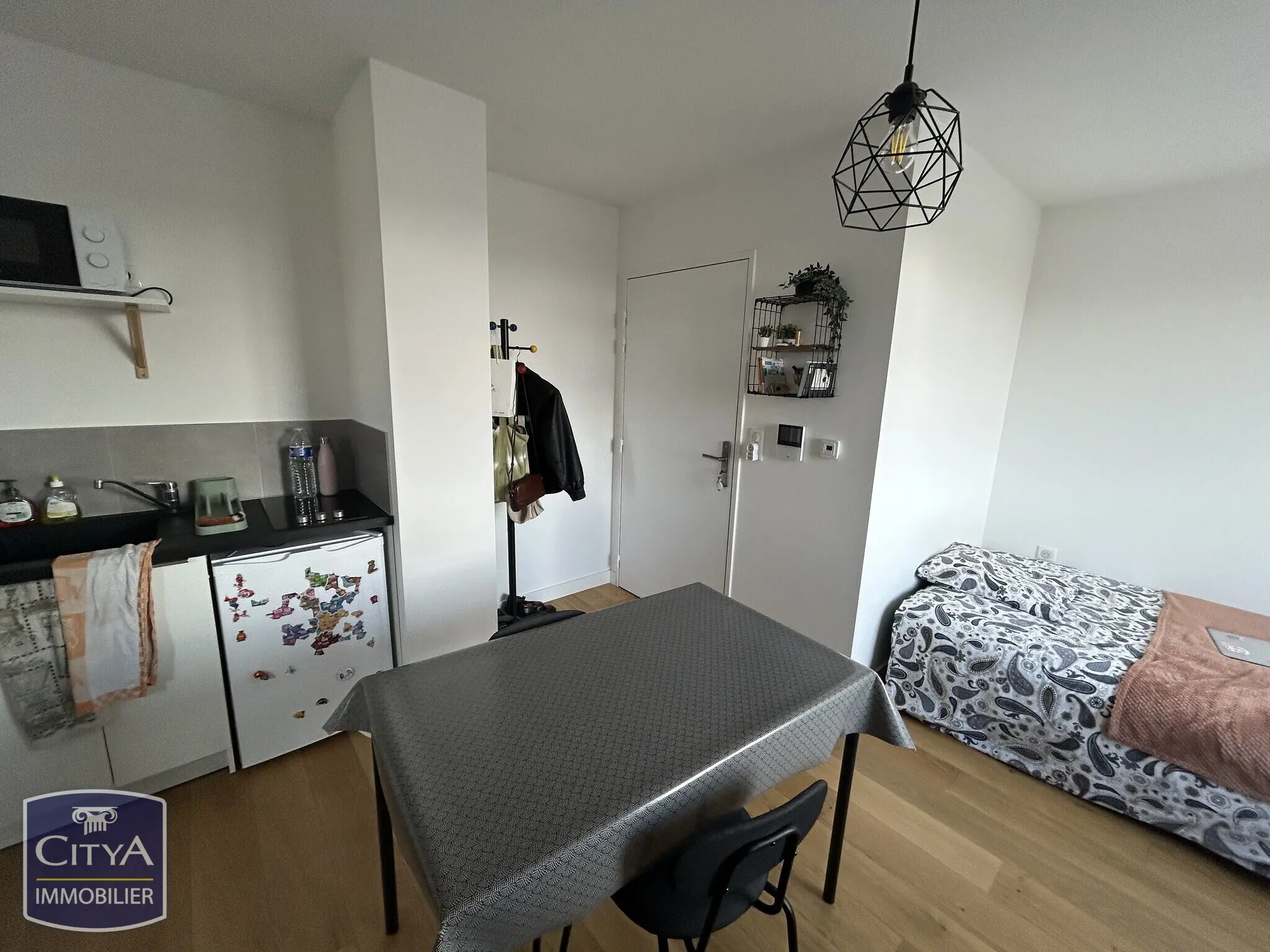 Photo 3 Appartement 1 pièce 24.3m²