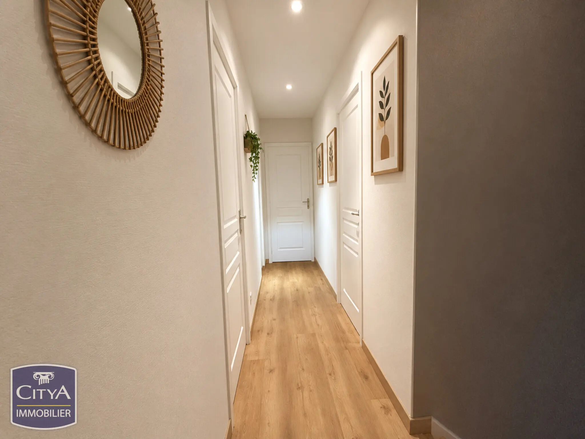 Photo 8 Maison 5 pièces 180m²