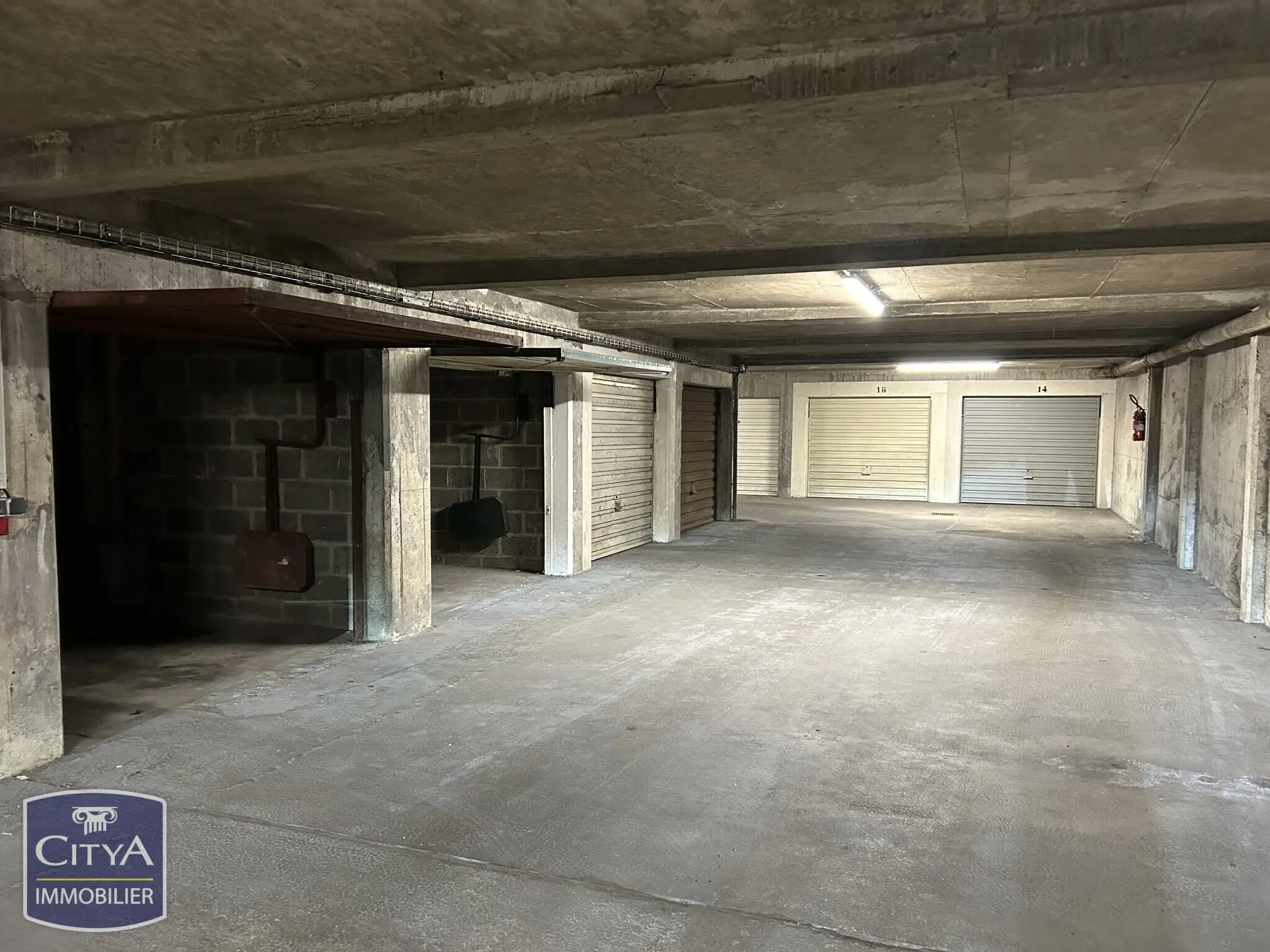Photo 3 Parking 15m²