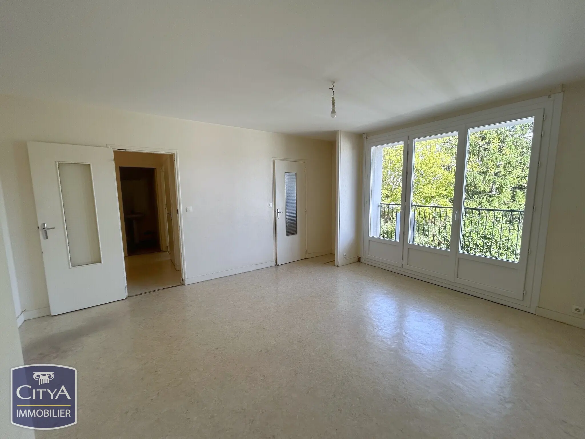 Photo 3 Appartement 2 pièces 43.79m²