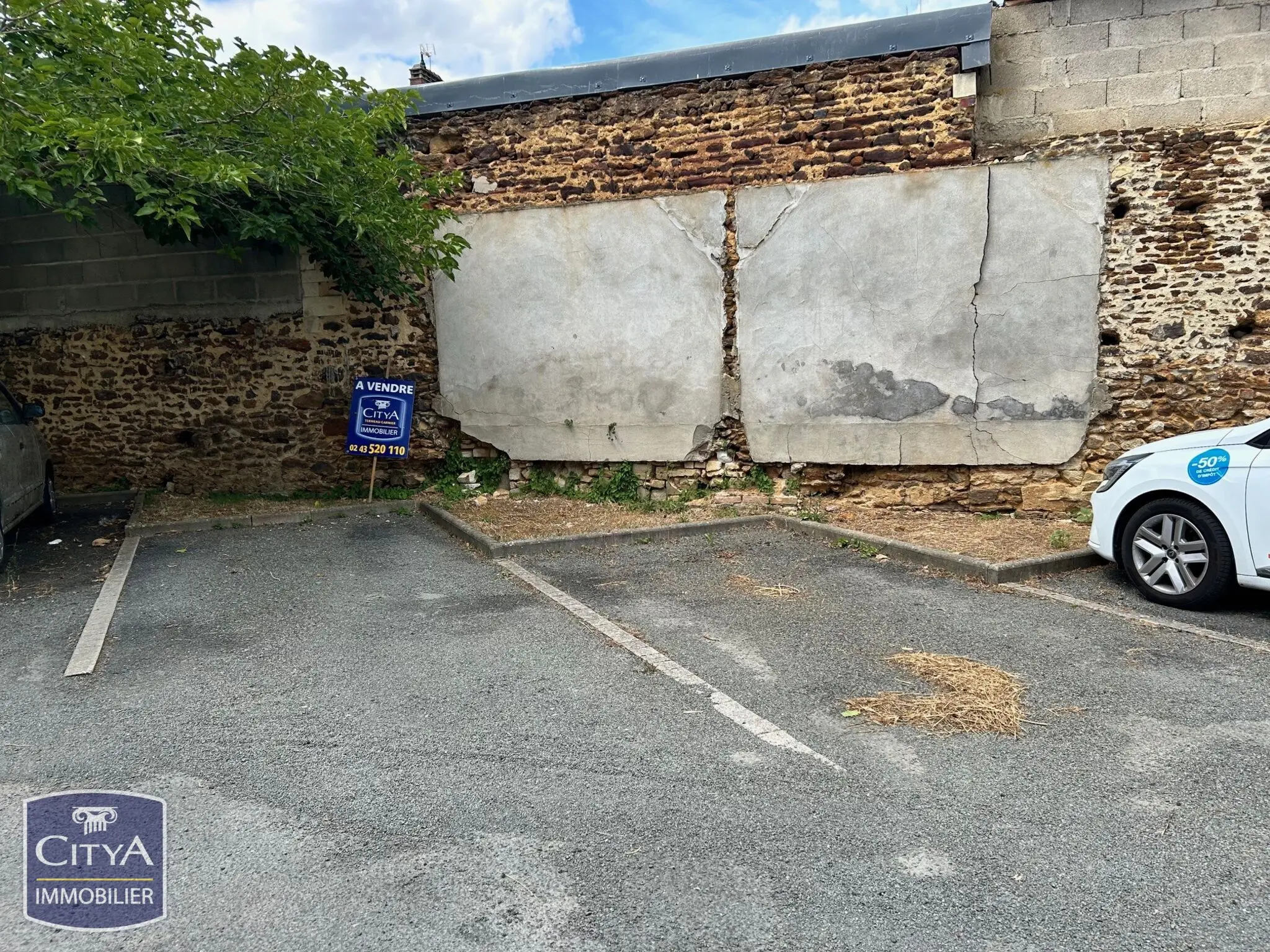 Photo 1 Parking 15m²